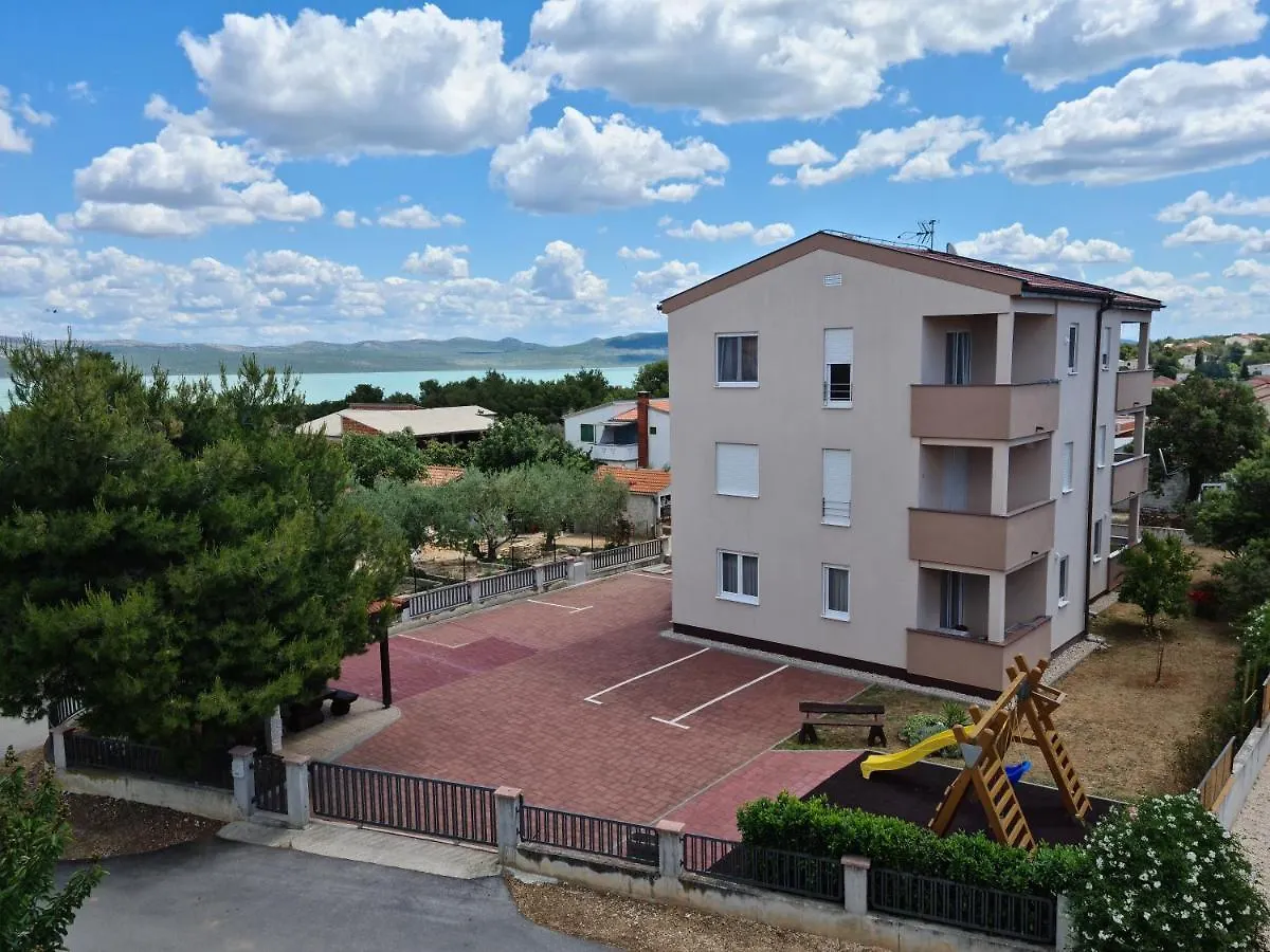 Apartments Pakoštane