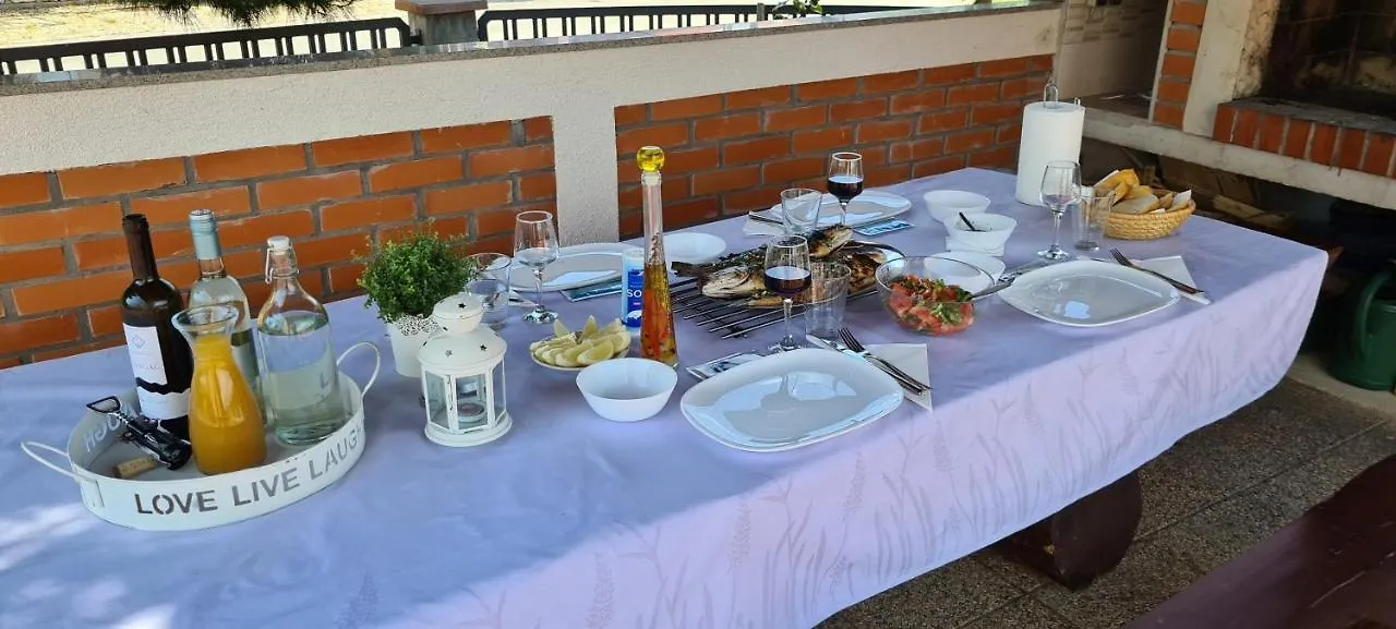 Apartments Pakoštane Croazia