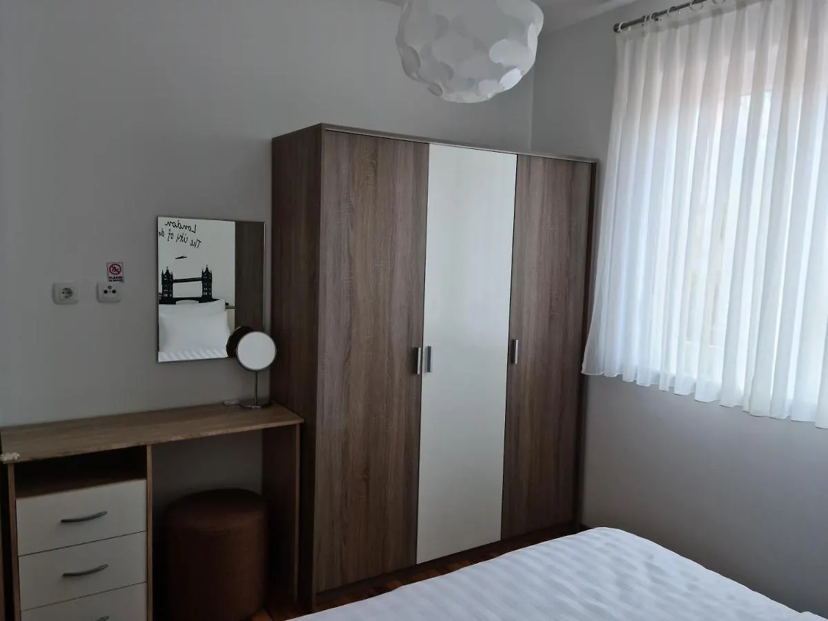 Apartments Pakoštane